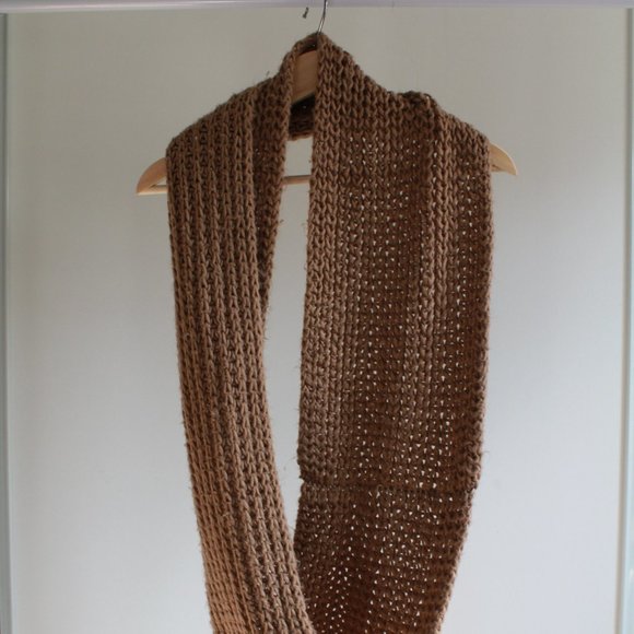 Chunky Beige Knit Infinity Scarf ** 3 for $20 ** - Picture 4 of 5